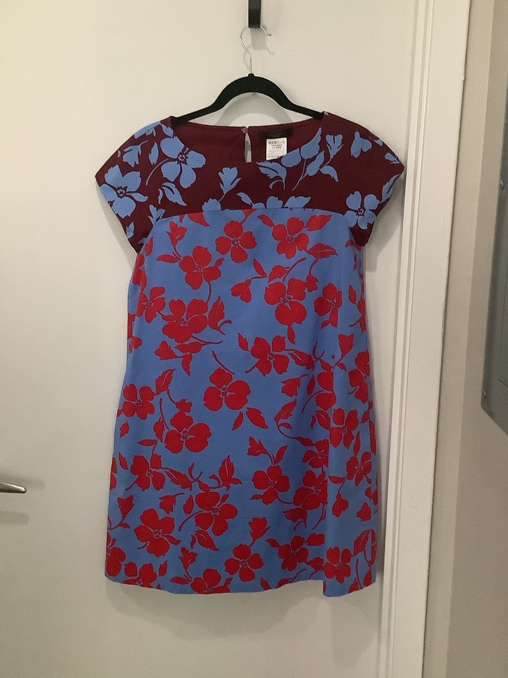 Weekend Max Mara Red Floral Shift on Blue with Maroon Yoke